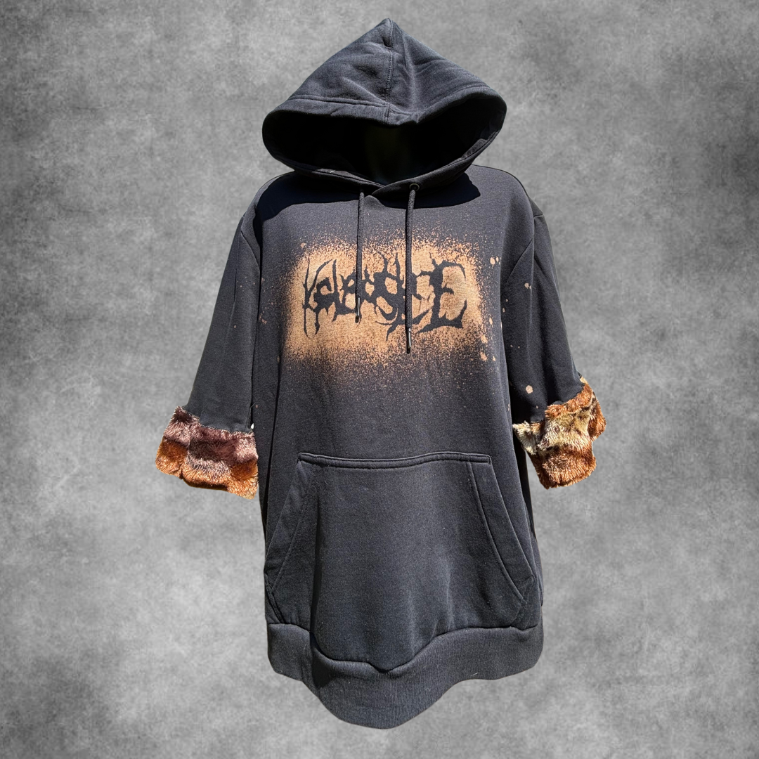 SALE ITEM - GRAPHIC CHEETAH 2.0 HOODIE